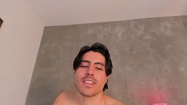 dylan_cross_ live sex cam