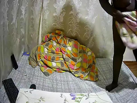 happy_sonia's cam snapshot