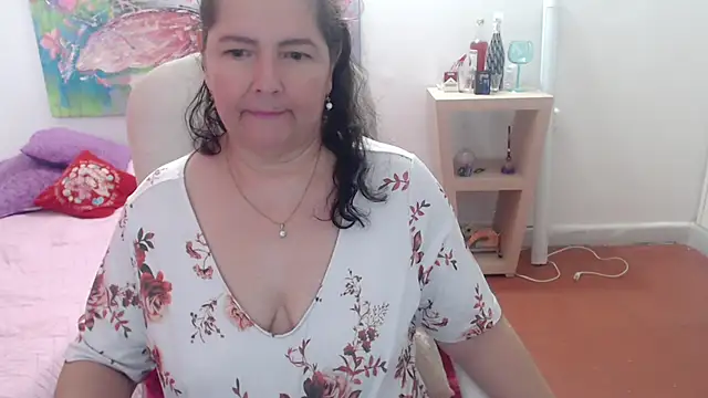leonela_69 live sex cam