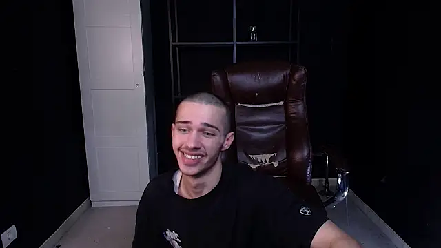 KaydenDrew live sex cam