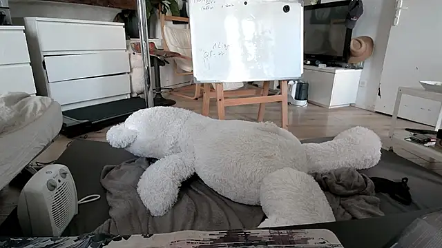 CeriseLapine live sex cam