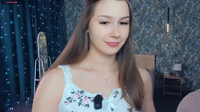 MondoNeko live sex cam