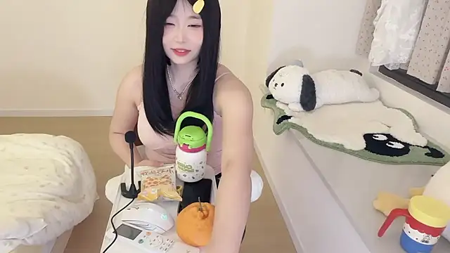 Onefiona's cam snapshot