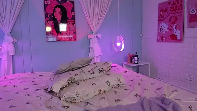 Cleo_Foxx's cam snapshot