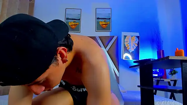 DaniiFoxx live sex cam