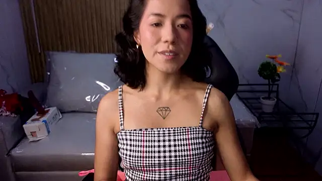 Lynn_turner's cam snapshot