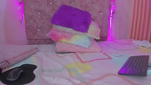 Melanie__Evans's cam snapshot