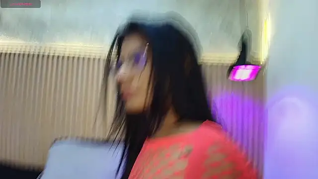 Kendal_Rosse's cam snapshot