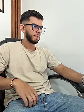 Milosky000's cam snapshot