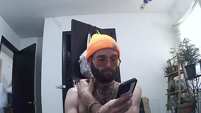 hungspundick1's cam snapshot