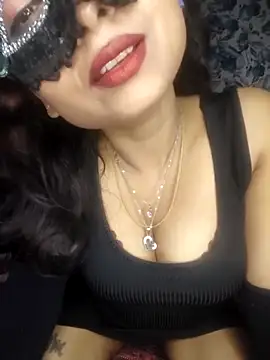 _DesigirlRoshni's cam snapshot