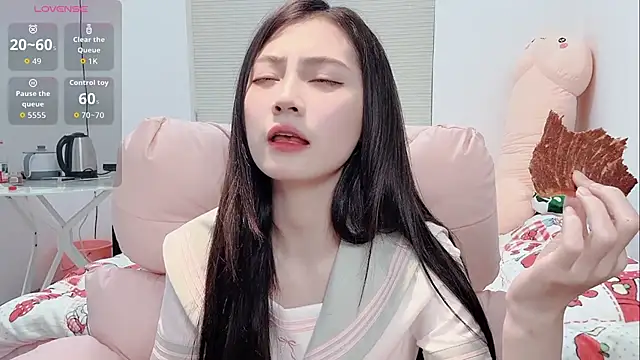 lris-Beauty live sex cam