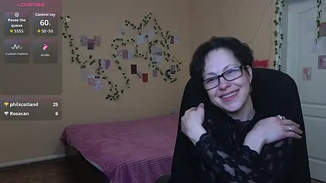 Ronda_Roni's cam snapshot