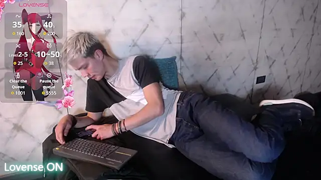 nicktorn live sex cam