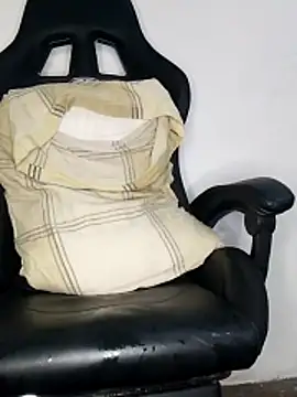 Bosssweet22cm live sex cam