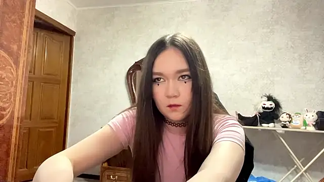 CrunchBerries's cam snapshot