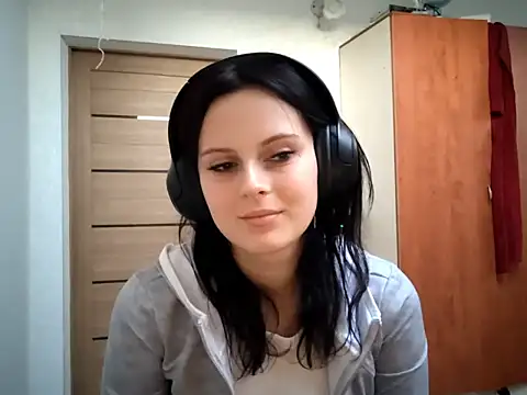 Solareclipsis's cam snapshot