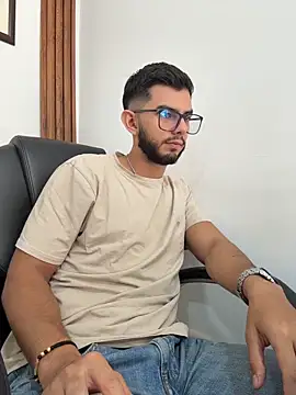 Milosky000 live sex cam