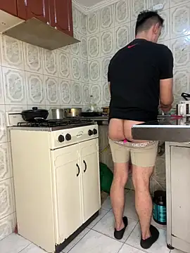 daniel_collins's cam snapshot