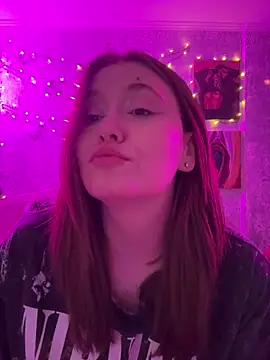 Sabrina_shells's cam snapshot