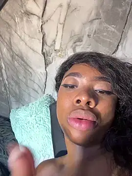 Niyirey1's cam snapshot