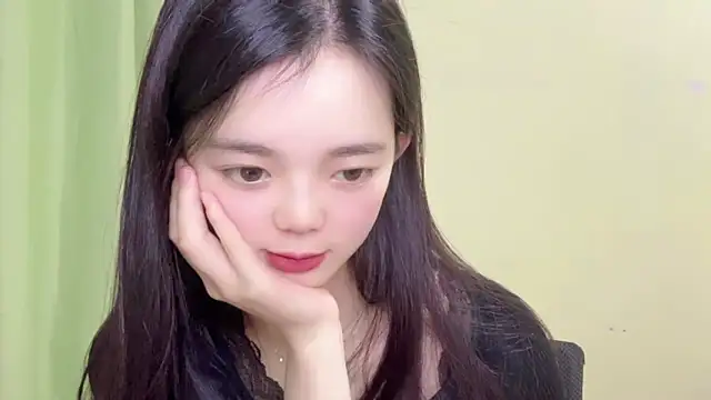 Nicole-13's cam snapshot