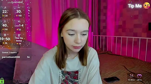 Lesi_Moonie01's cam snapshot