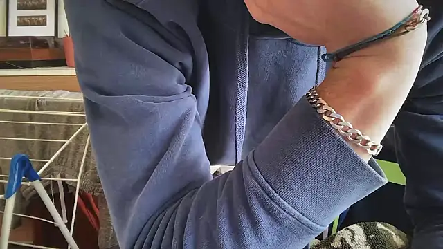 MikymikeBBWD's cam snapshot