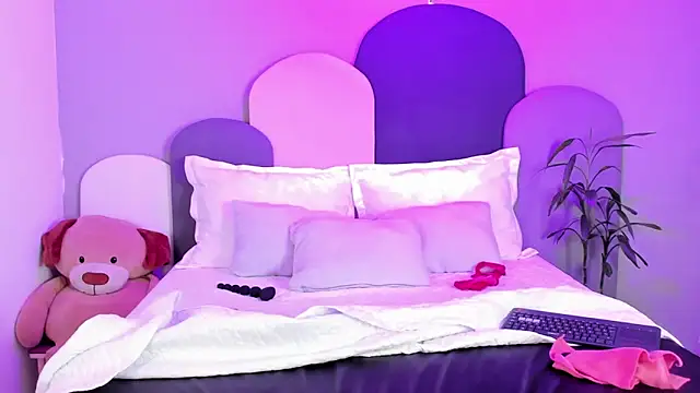 SophieGomez22's cam snapshot