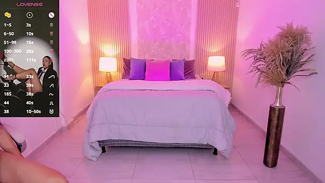 Antonella_Grayy's cam snapshot