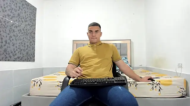 simookeler live sex cam