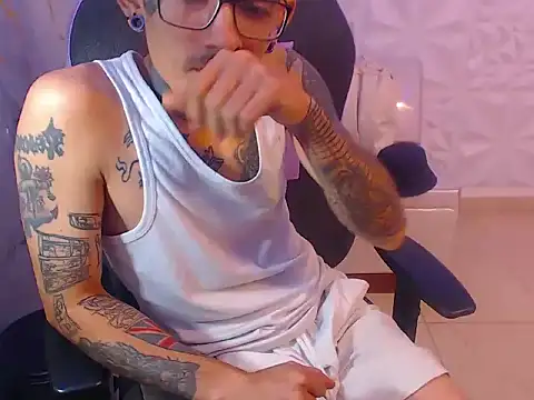 Boy_tatto77 live sex cam