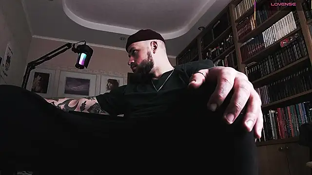 FindomJason live sex cam