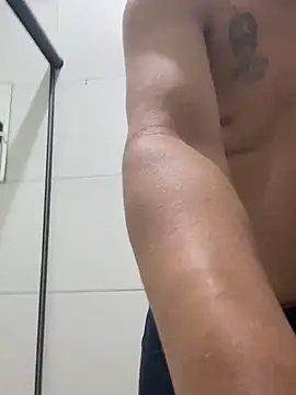 CabaMacho22's cam snapshot