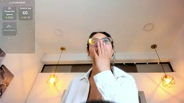 Hanna_Cornee_ live sex cam