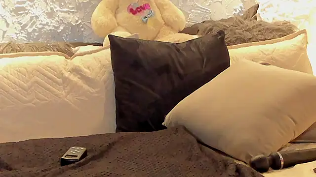 joselin_rouse's cam snapshot