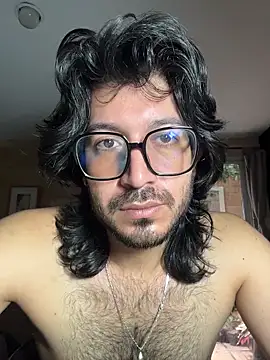 Ackerman_Eren_ live sex cam