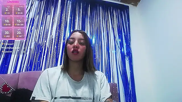 emily_cooper_pym's cam snapshot