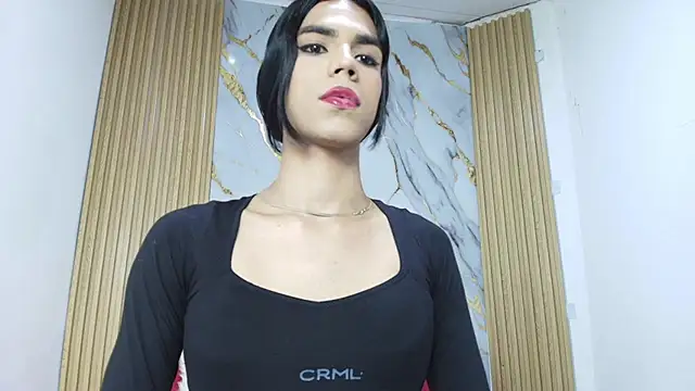 Luluu_08 live sex cam