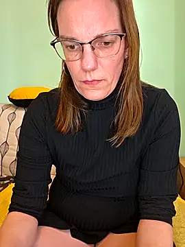 SpiceLea live sex cam