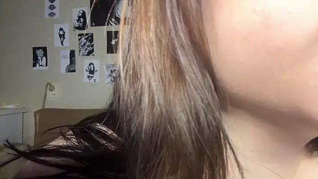 KyleRily's cam snapshot