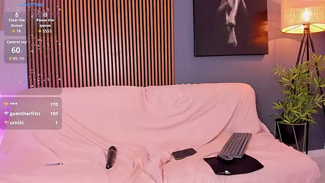 Johaphyton's cam snapshot