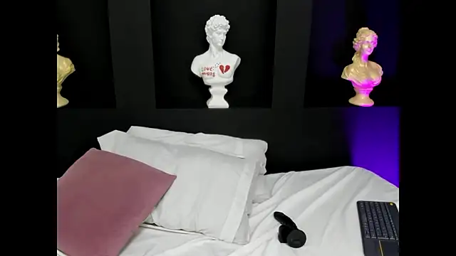 BellaSky1's cam snapshot