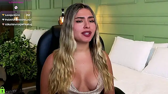 kataliina__ live sex cam