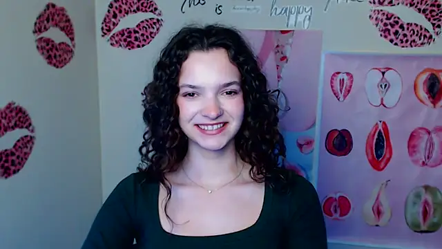 _SusieSu_'s cam snapshot