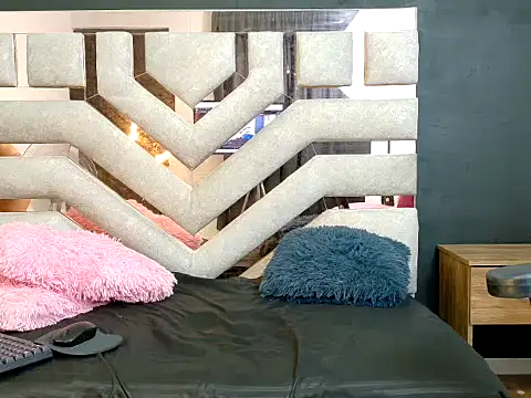 karolain_thomson's cam snapshot