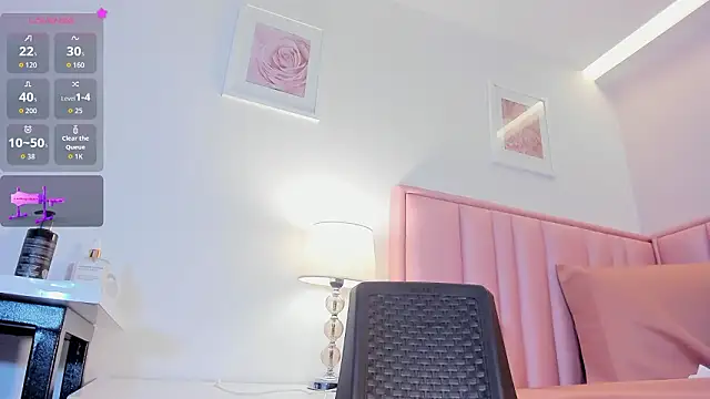 bella_nana24's cam snapshot