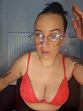 Lindsay_00off's cam snapshot