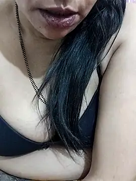 cutee_bhabhi's cam snapshot