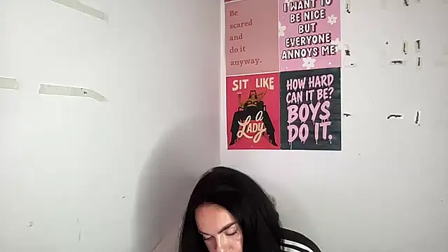 YorkshireGirly's cam snapshot